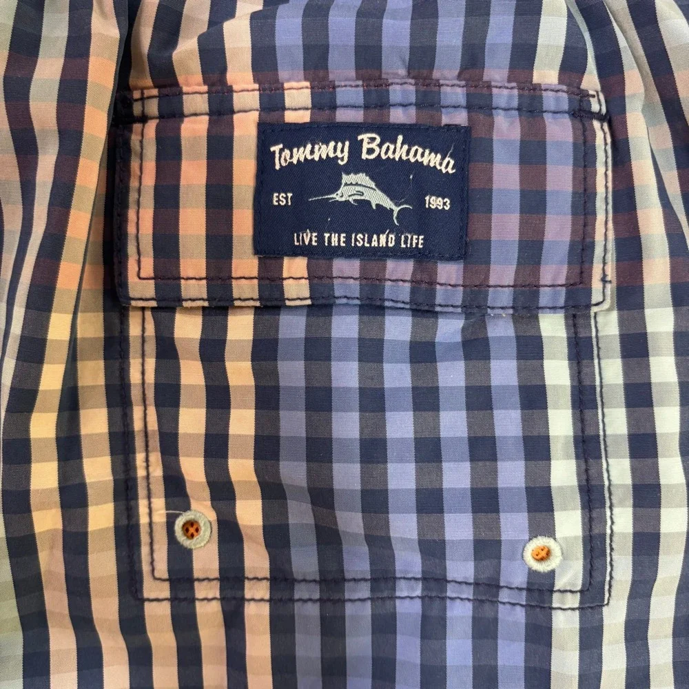 Tommy Bahama description tommy